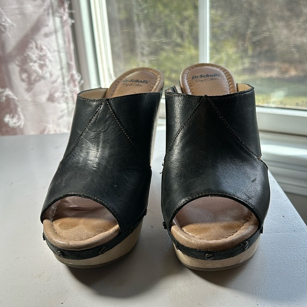 Dr Scholl’s wedges.